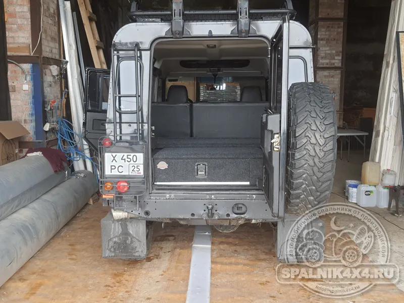 Land Rover Defender 110 - Моноотсек